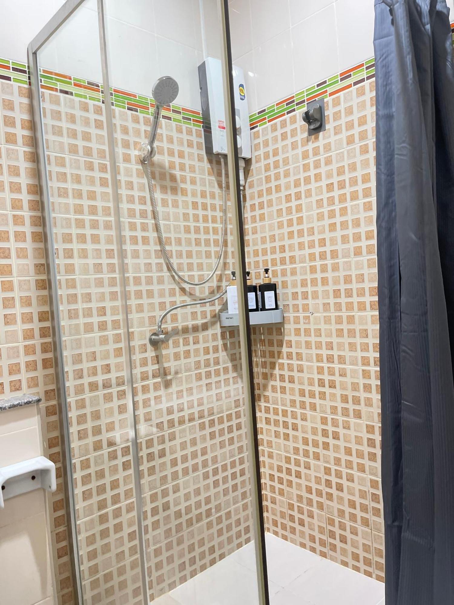 Malee House 3 Hotel Хуа Хин Екстериор снимка