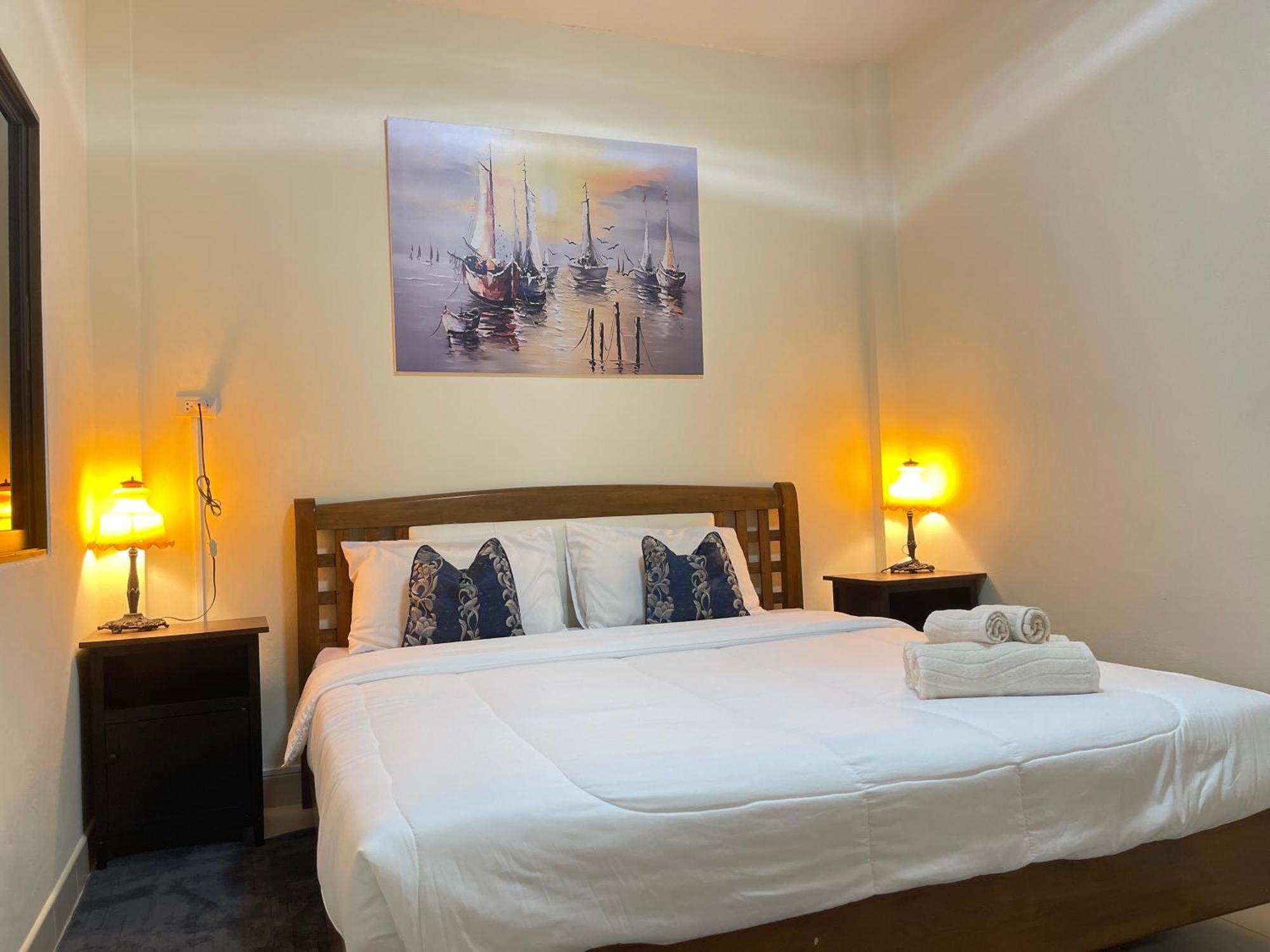 Malee House 3 Hotel Хуа Хин Екстериор снимка